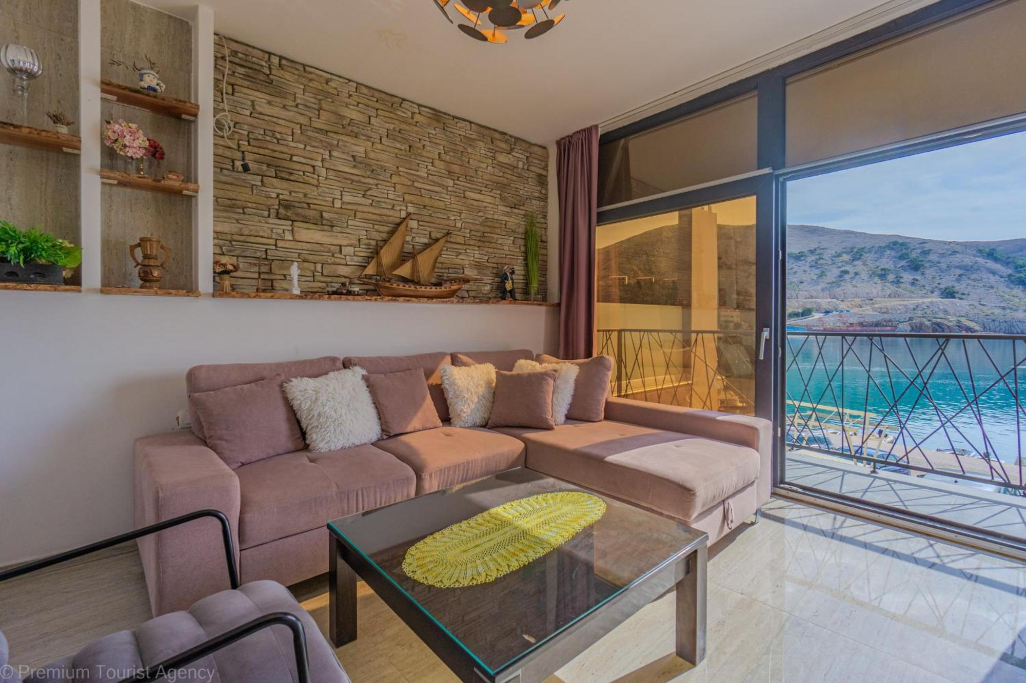 Ivica Super Comfortable, Newly Furnished Apartment In A Top Location Metajna Exterior foto